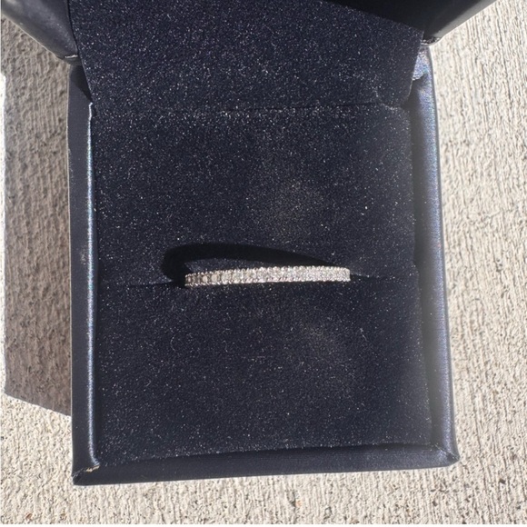 🌸NANO BUNNY🌸 DO NOT BUY. 1.7mm natural diamond full eternity ring size 6. ✨ - Picture 7 of 9